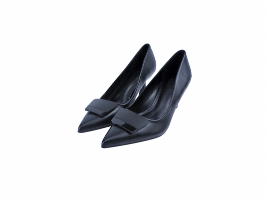 decollete in pelle nera da donna