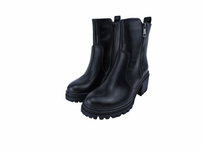 stivale nero in pelle