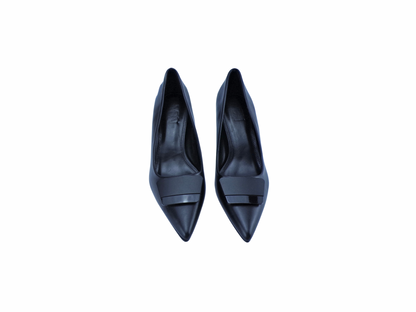 Décolleté Vittoria – Eleganza classica con carattere